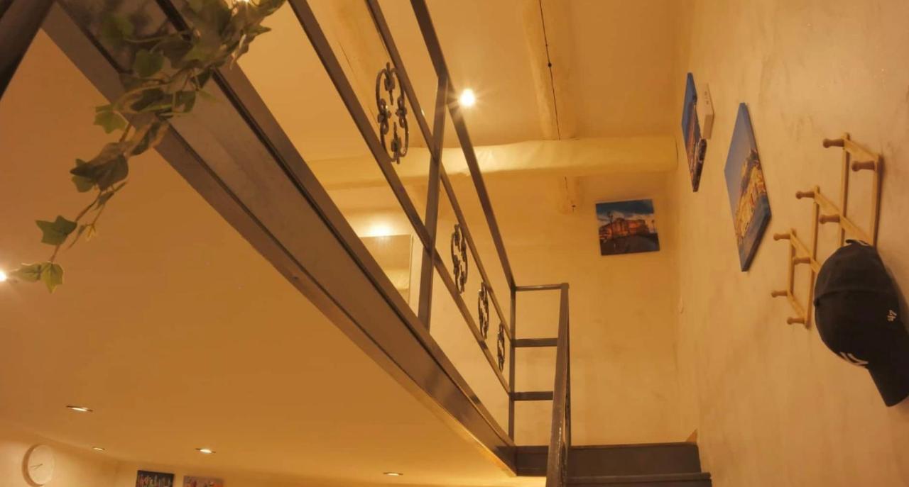 Casina A Pizzofalcone 93 Apartment Napoli Ngoại thất bức ảnh